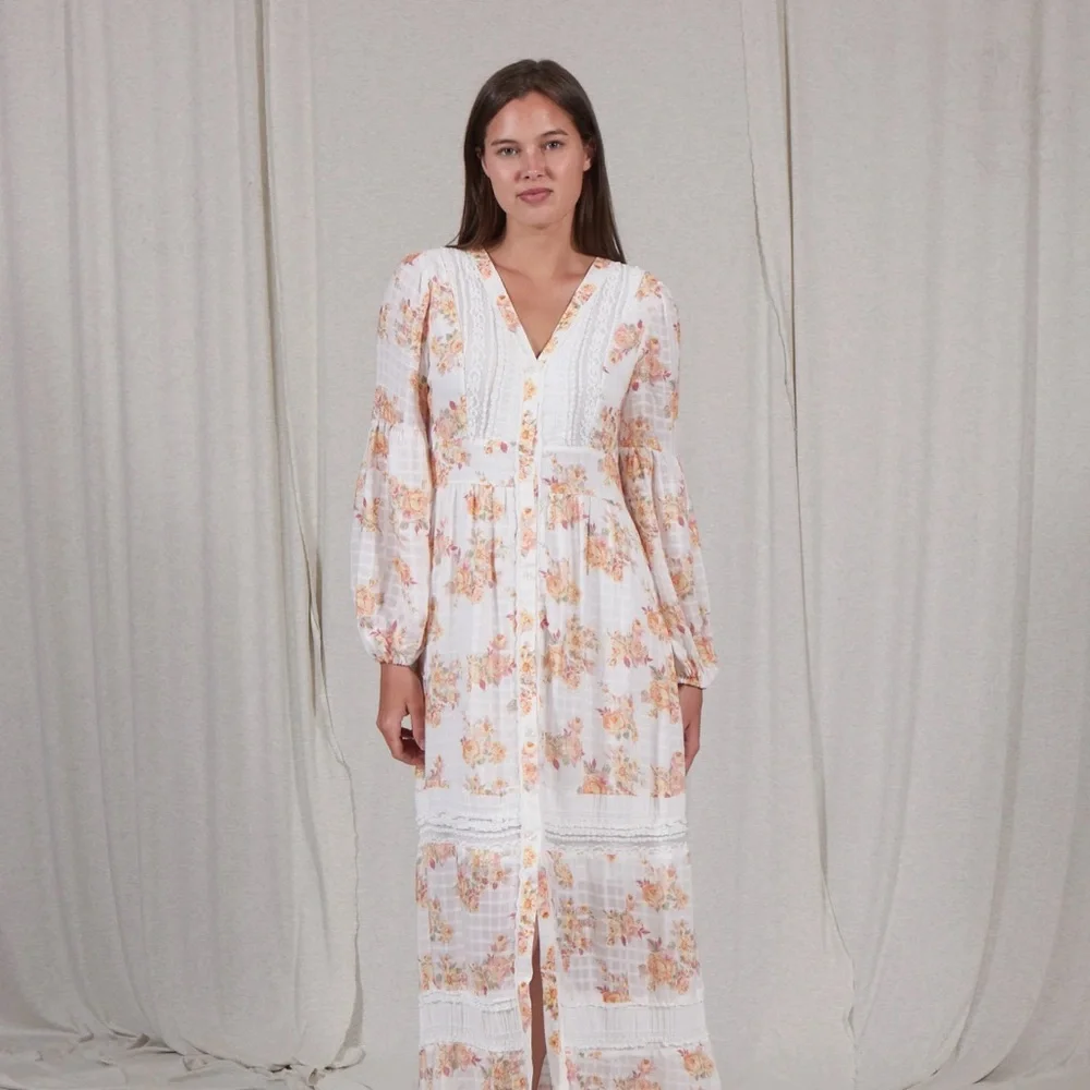 Lace and Floral Print Button Front Maxi - Picture 7 of 14